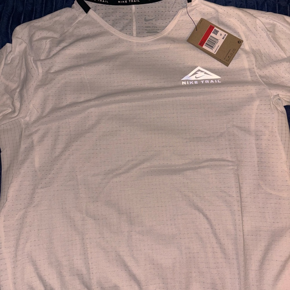 Nike Trail White Short Sleeve Men's Tee